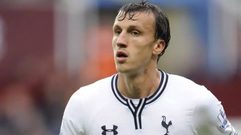 Vlad Chiricheș, inclus de englezi într-un top al rușinii