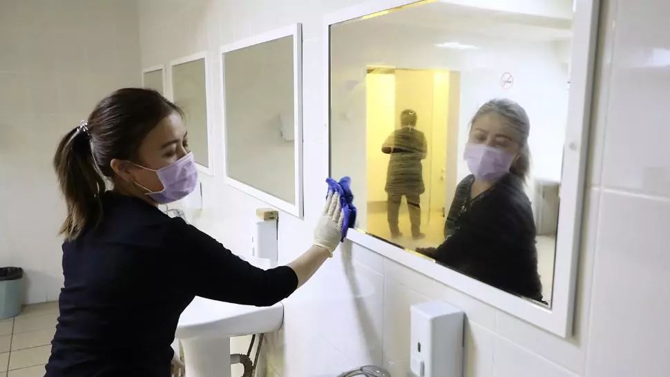 Obiectul pe care trebuie să-l arunci acum din baia ta. Îți pune viața în pericol fără să îți dai seama