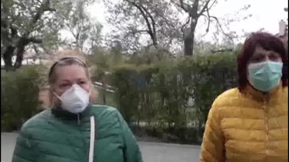 VIDEO Scandal la căminul-focar din Galați: angajații refuză să intre în cămin de teama infectării cu COVID-19