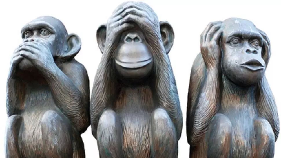 Laurențiu Botin:  Când România-i oarbă, șoarecii joacă pe masă