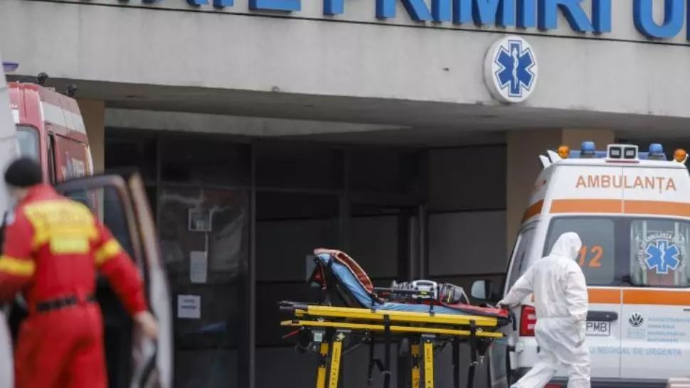 ANUNȚ despre sporul de risc COVID-19: Câți bani vor lua în plus cadrele medicale și când vor fi dați