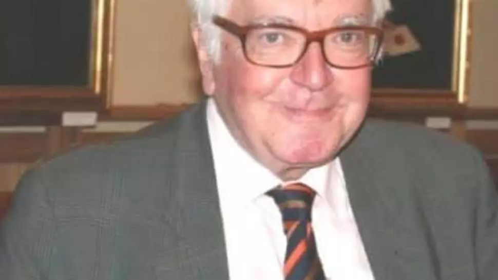 Prințul Mihai Dimitrie Sturdza a murit, la Paris