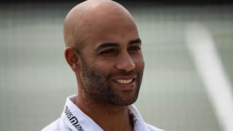 Cum a pierdut un tenismen 1 milion de dolari pentru ca s-a tuns la zero