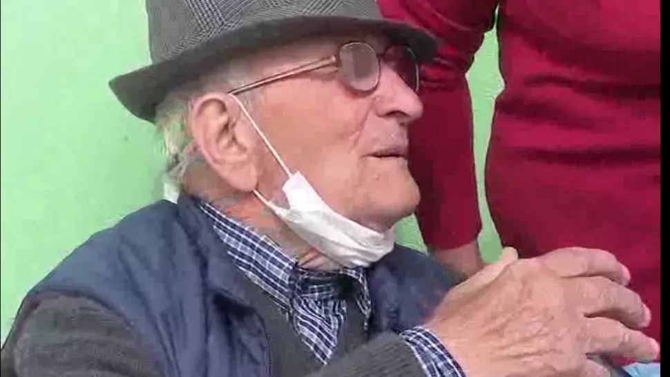 Veteran de război, în vârstă de 102 ani, sărbătorit de militarii ieșeni