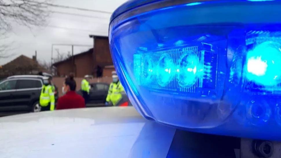 Femeie accidentată de un șofer urcat la volan fără permis de conducere