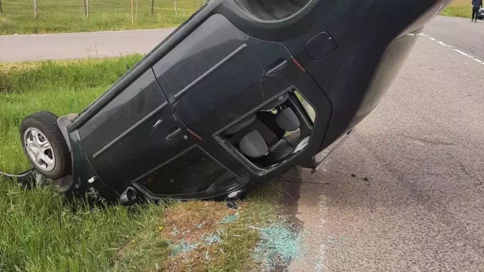  Arad: Două persoane au ajuns la spital, după ce au fost implicate într-un accident