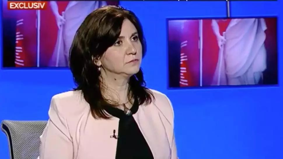 Monica Anisie, la Realitate PLUS: „Guvernul a aprobat un plan de achiziții de tablete în valoare de 150 de milioane de lei pentru copiii din mediile defavorizate”