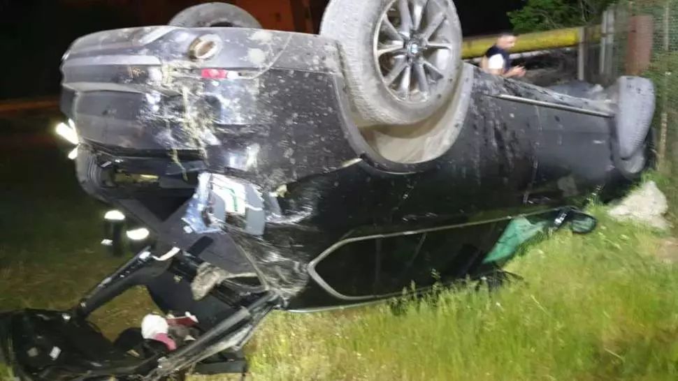  Autoturism răsturnat în municipiul Vaslui