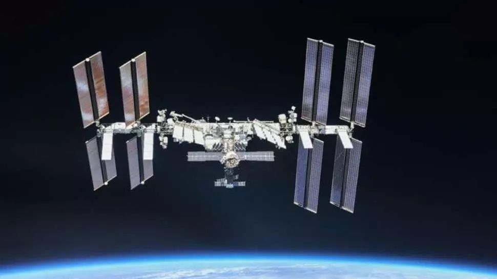 Capsula SpaceX Crew Dragon a ajuns la Stația Spațială Internațională cu succes - VIDEO cu momentul