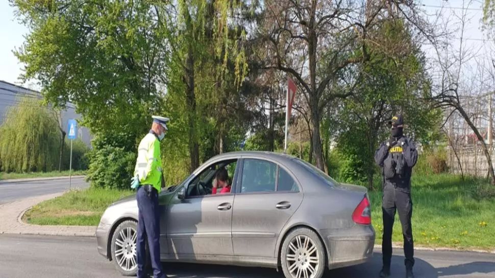  Argeș, coronavirus: Au intrat ilegal în țară ca să scape de carantină!