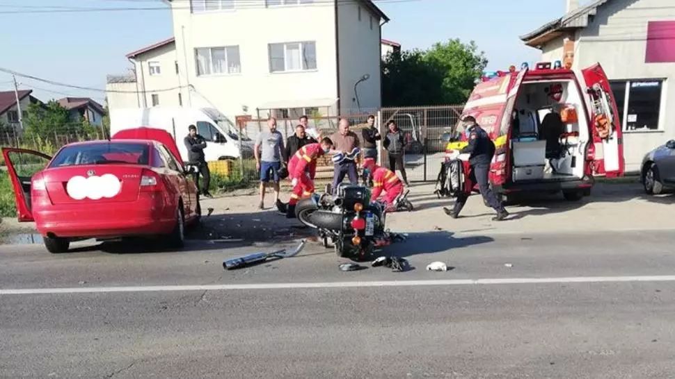 Accident grav în această dimineață. Motociclist spulberat de o mașină pe DN1