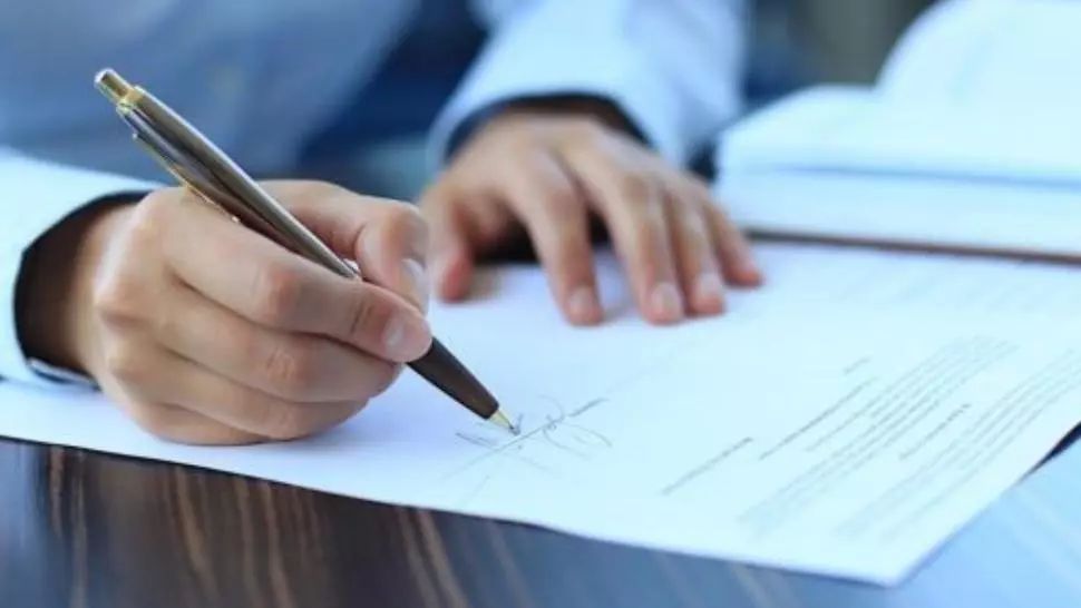 Va mai fi necesară Declarația pe proprie răspundere din 15 mai? Ministrul Sănătății, contrazis de premierul Ludovic Orban