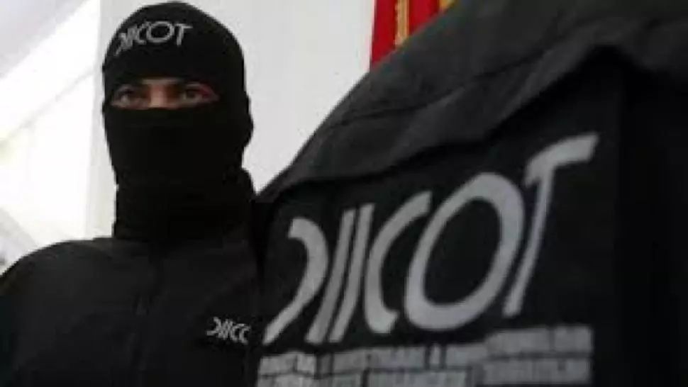 Bărbat trimis în judecată, într-un dosar de pornografie infantilă. Fetele erau chiar nepoatele sale