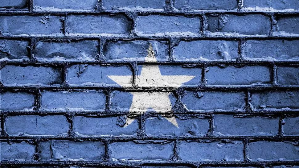 ATAC terorist în Somalia! Un dispozitiv exploziv a făcut cel puțin zece victime