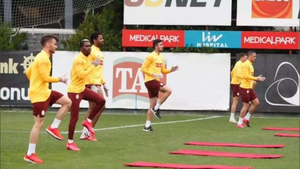 Alertă în Turcia! Galatasaray, Beşiktaş şi Fenerbahce au suspendat antrenamentele, din cauza COVID-19