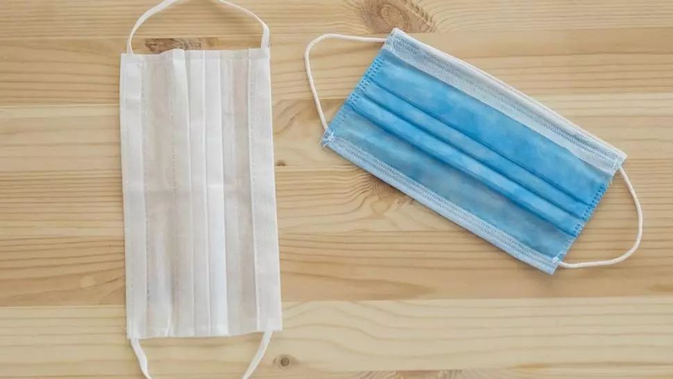 Orban: Distribuirea măştilor de protecţie pentru persoanele vulnerabile, întârziată de PSD