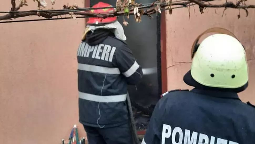 Copilul de 4 ani, din Cuza Voda, care a suferit arsuri pe 30% din corp, a decedat