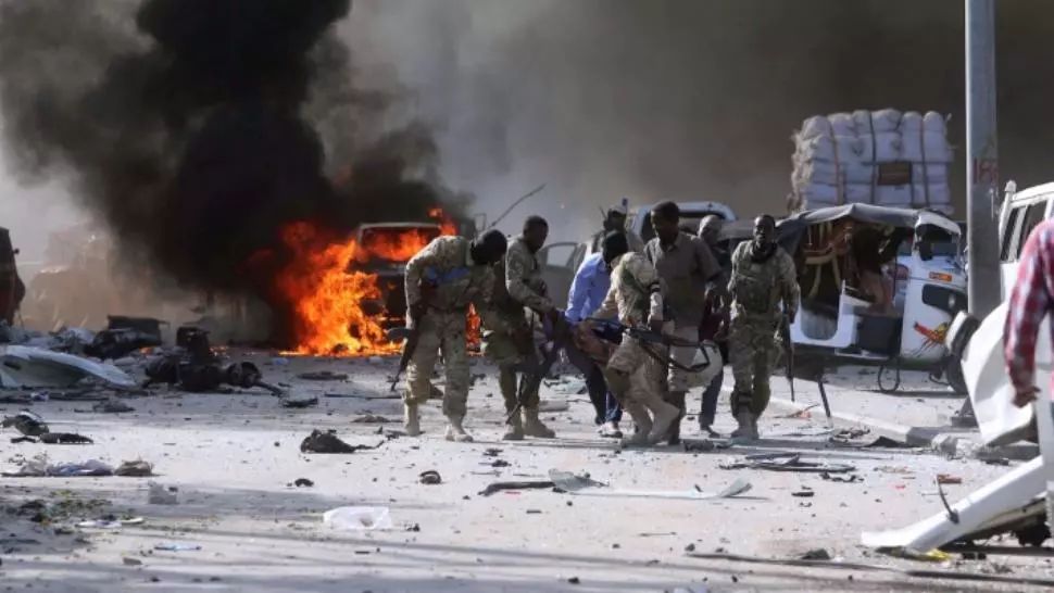 EXPLOZIE în Somalia în timpul unei petreceri! Au rezultat morți și răniți în urma ATACULUI