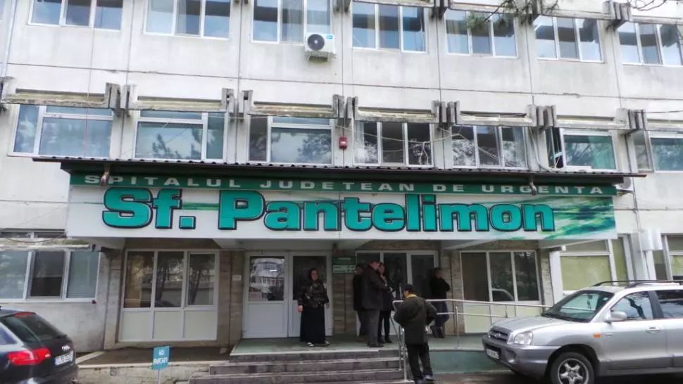 Anchetă la Spitalul din Focșani. Un pacient infectat cu Sars-Cov-2, în salon cu un pacient negativ