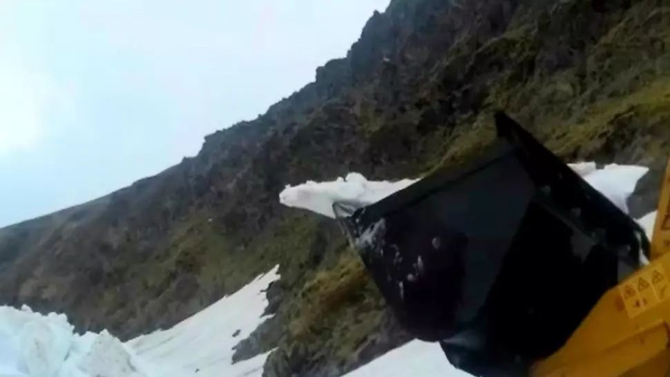 Deszăpezire pe Transfăgărășan tronsonul dintre Bâlea – Cascadă și Bâlea Lac. Când se va deschide 