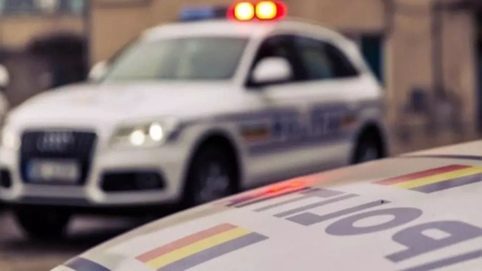 Urmărire ca-n filme în județul Constanța, cu focuri de armă, pentru prinderea unui șofer fără permis