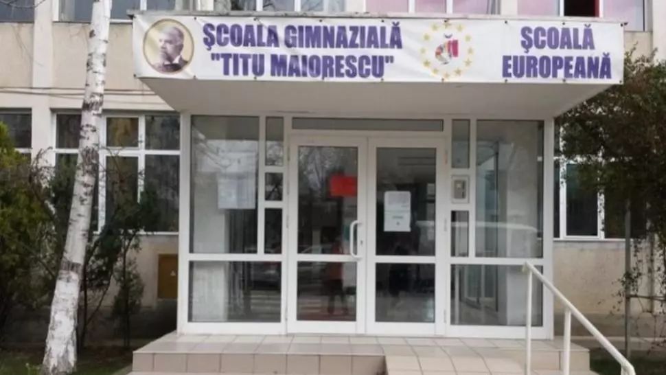 ALERTĂ la Școala “Titu Maiorescu” din Iași! Caz de coronavirus descoperit luni, cu câteva ore înainte de întoarcerea copiilor în bănci