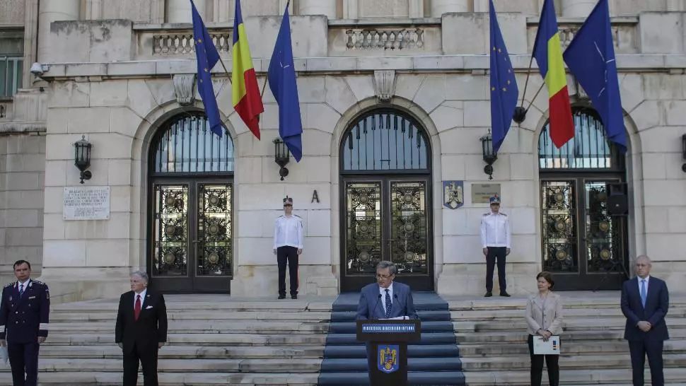 Declarații la sediul MAI: Marcel Vela intră în clanurile de traficanți: ”Vă asigur că vom identifica soluții concrete”