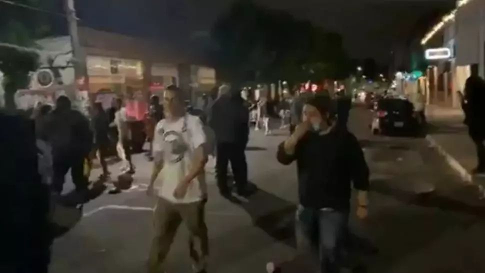 Un mort și un rănit în SUA, după un schimb de focuri într-o zonă ocupată de protestatari