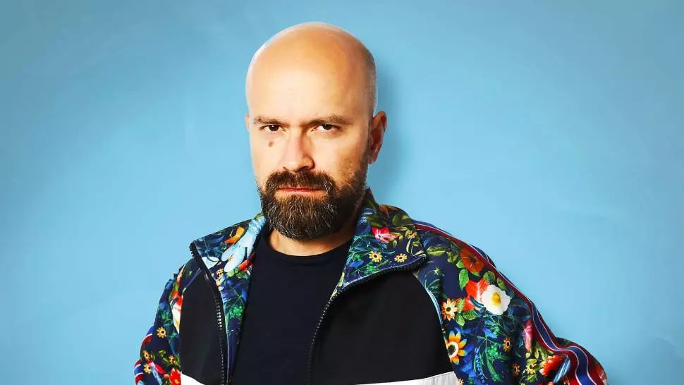 Cristi Popesco: Eu m-am apucat de stand-up crezând că o sa fac storytelling (interviu cu un comic)  