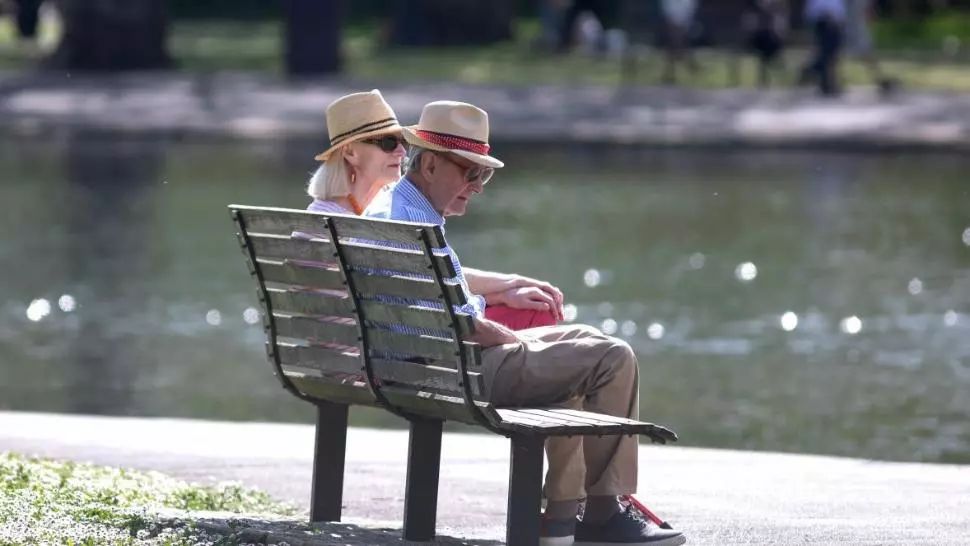 Teorie îngrijorătoare: Este posibil ca vaccinul împotriva COVID-19 să nu fie eficient la vârstnici