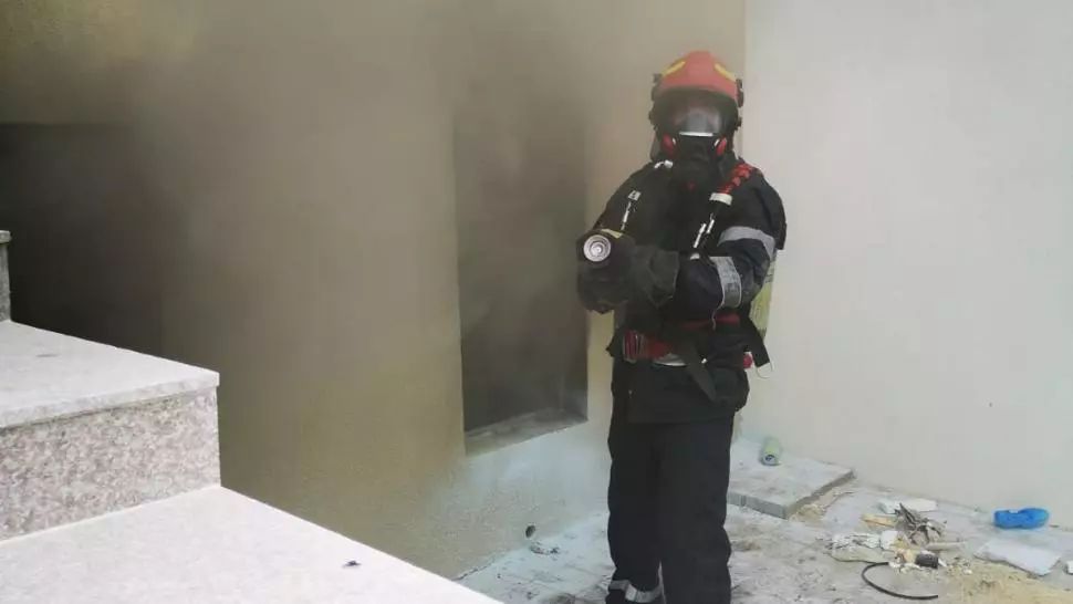 Incendiu la un hotel din stațiunea Mamaia