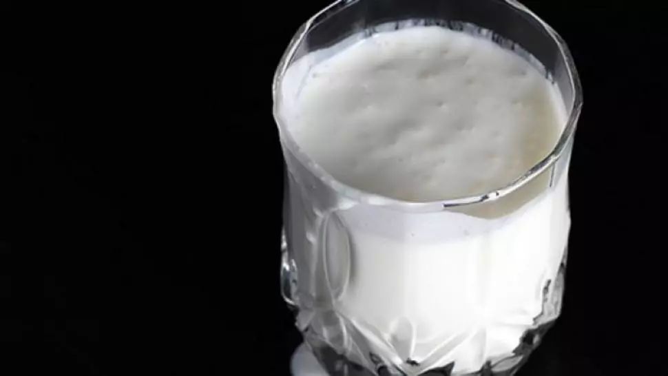 Ce se întâmplă în organismul tău dacă bei KEFIR timp de o lună