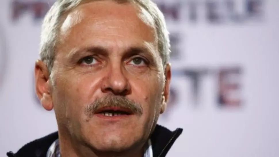 Apel la 112 din blocul în care locuiește Liviu Dragnea: O persoană a reclamat la Poliție că presa perturba ordinea şi liniştea publică
