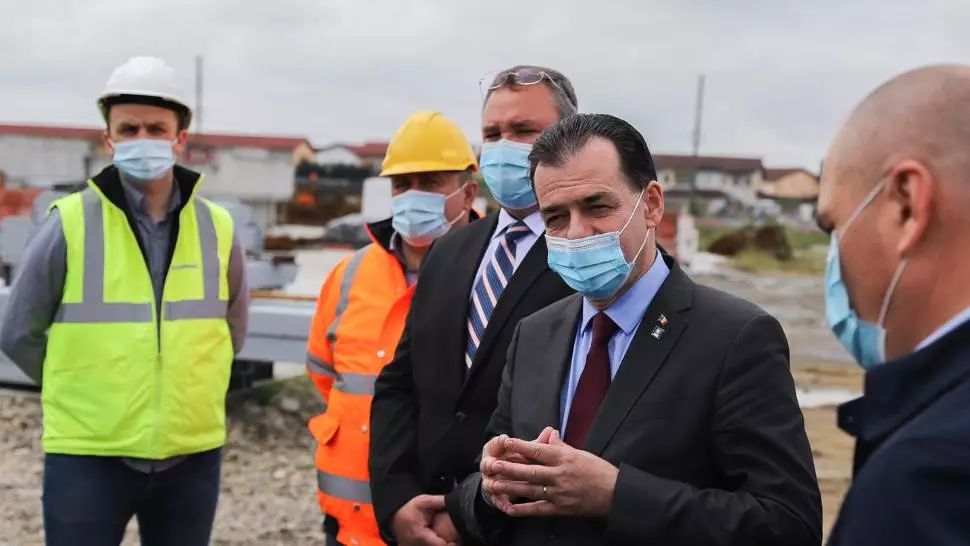 Ludovic Orban, la semnarea contractului unei importante AUTOSTRĂZI! În cât timp va fi gata