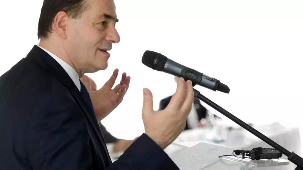 Programul de relansare ECONOMICĂ, prezentat alături de Iohannis | Orban: ”Într-o ţară în care afacerile merg bine, toată lumea o duce bine”