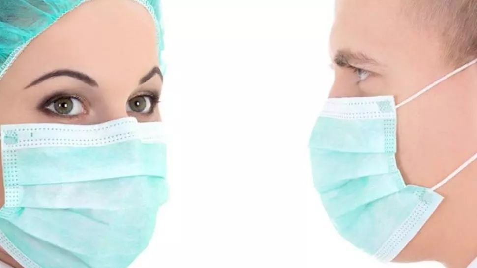Cum se folosesc corect măștile de protecție