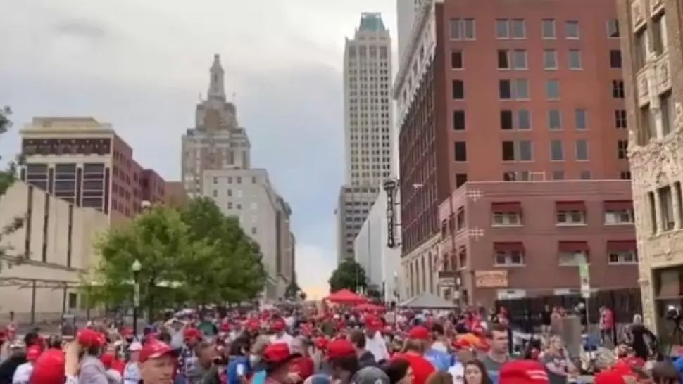 VIDEO Mitingul lui Trump la Tulsa, liderul de la Casa Albă și-a lăudat ,,războinicii"