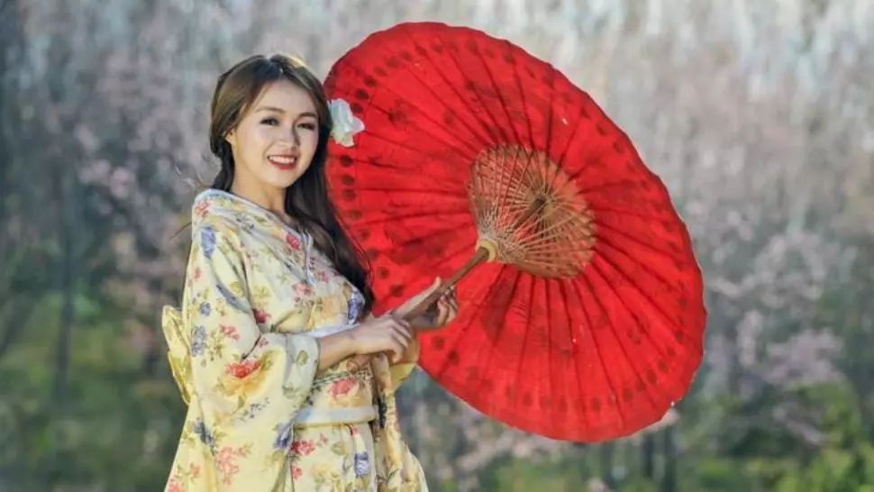 Ce folosesc japonezele pentru a avea un ten de porțelan