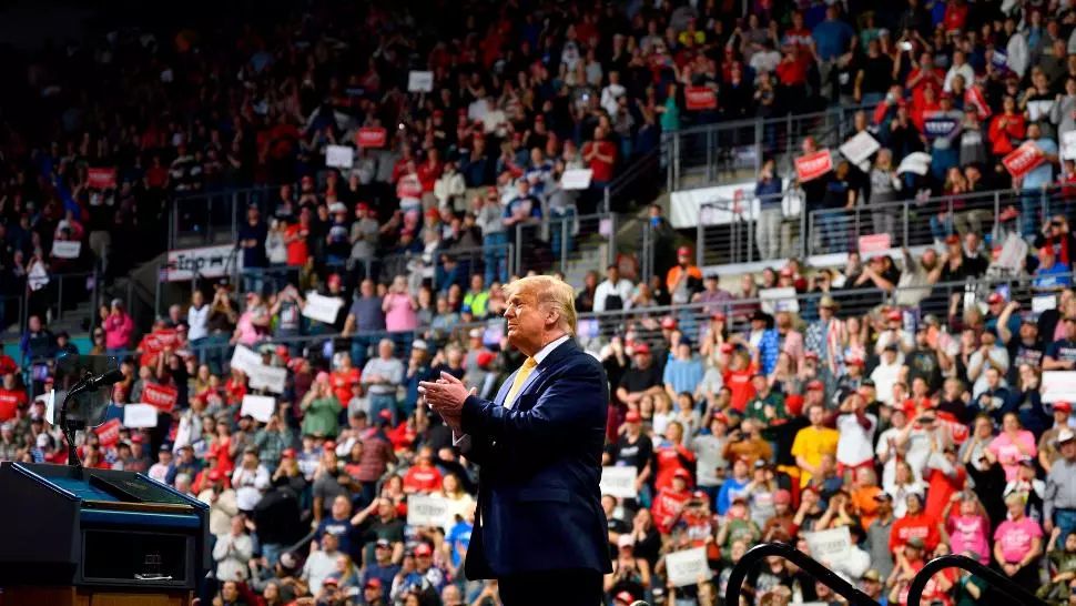 Încă doi membri din echipa de campanie a lui Donald Trump, confirmați COVID 