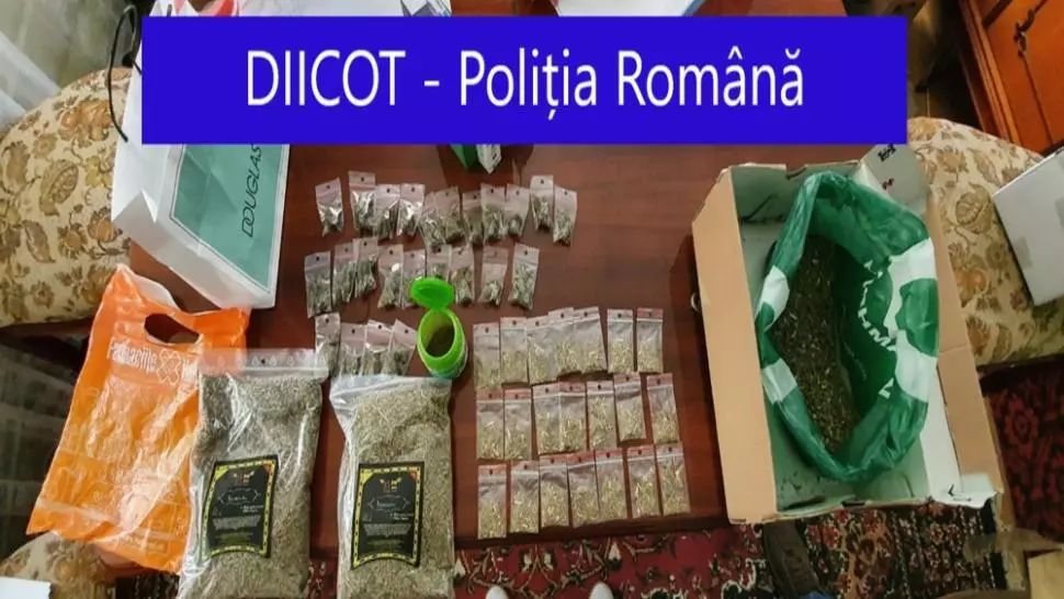 FOTO/ Traficant de droguri de risc din Suceava, reținut de polițiști 