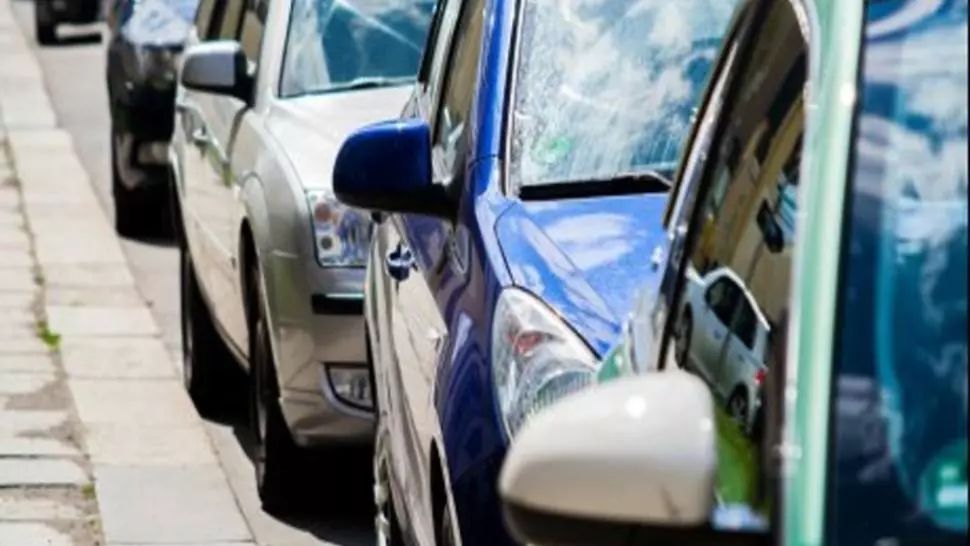 Aglomerație pe Autostrada Soarelui, sensul spre Litoral. 100.000 de turiști, așteptați în weekend, la malul mării