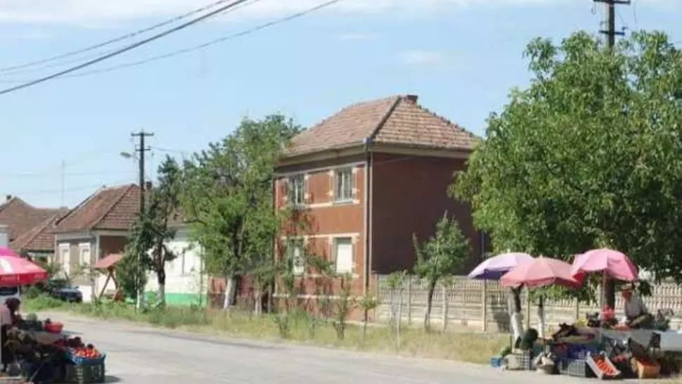 Izolare totală într-o primărie din județul Arad, după ce viceprimarul a fost diagnosticat cu coronavirus