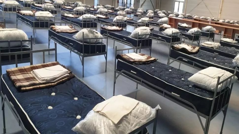 Spitalul de campanie amenajat la Expo Arad devine operațional ca urmare a creșterii cazurilor de coronavirus