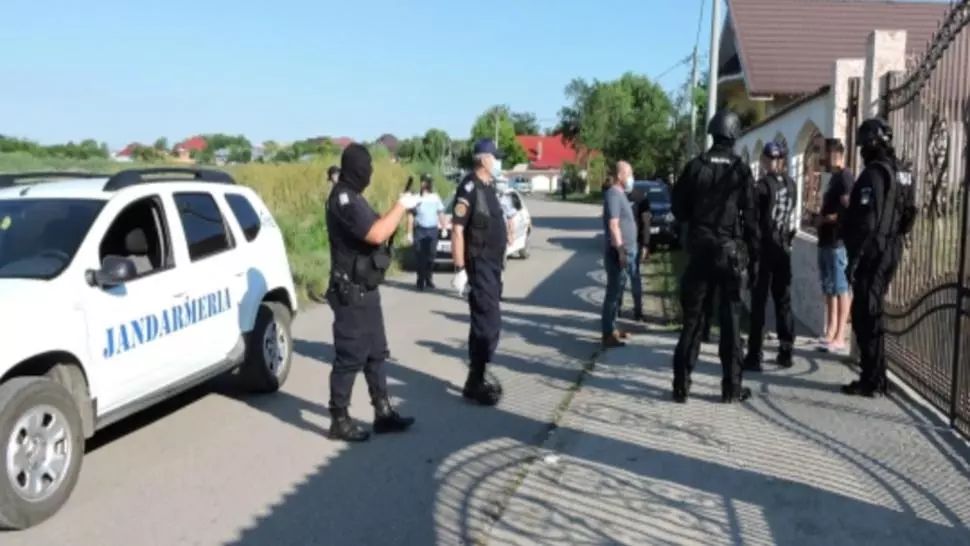 Razie de amploare în Ialomița. Zona, survolată de un elicopter M.A.I.