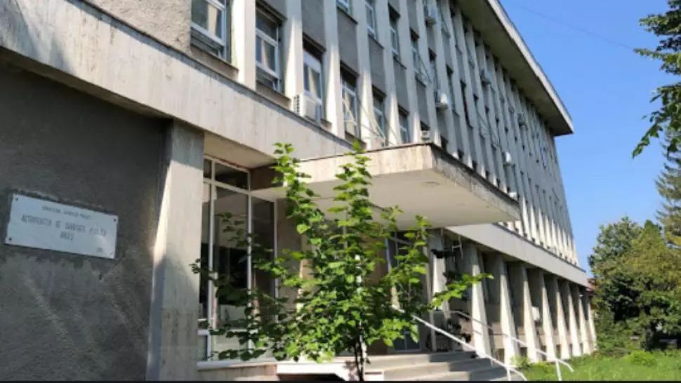 Acuzații GRAVE: DSP Argeș refuză retestarea pacienților COVID! Infectații, obligați să se testeze tot la privat