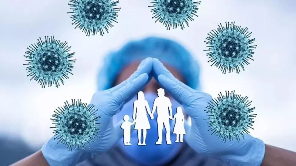 Avertisment OMS: Procentul tinerilor infectați cu Sars-Cov-2 s-a triplat în 5 luni