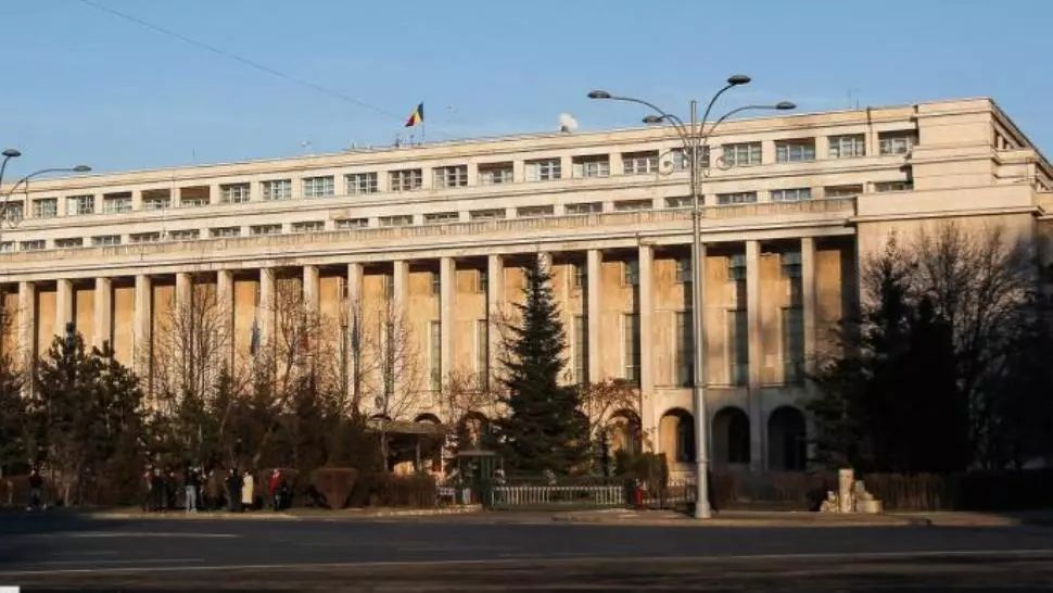 Protest al sindicaliștilor din Sănătate, în fața Guvernului. Ce revendicări au protestatarii