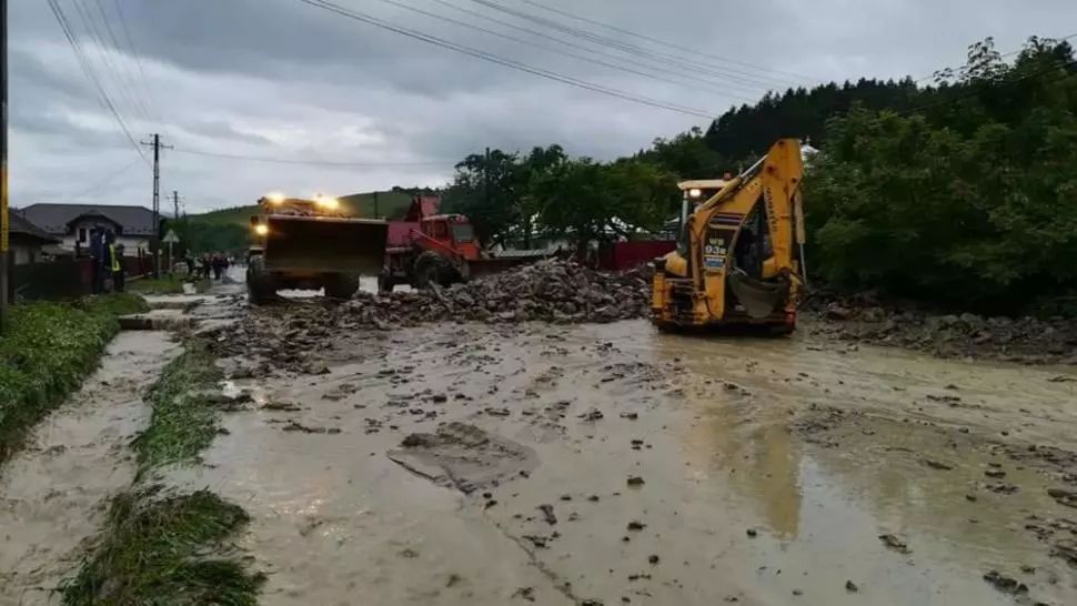  Bani de la Guvern pentru județele afectate de inundații. Ce zone sunt vizate