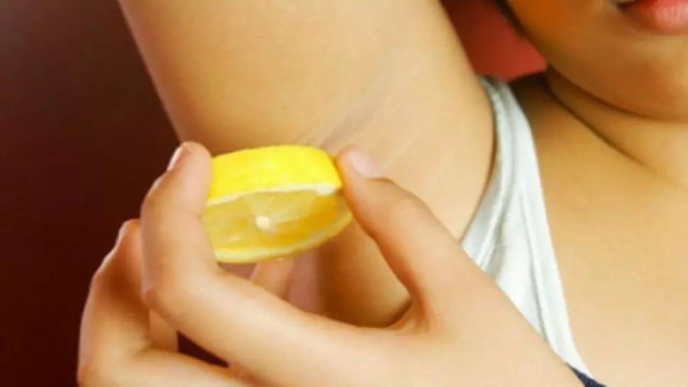 S-a dat cu suc de lămâie la subraţ. Efectele sunt uimitoare