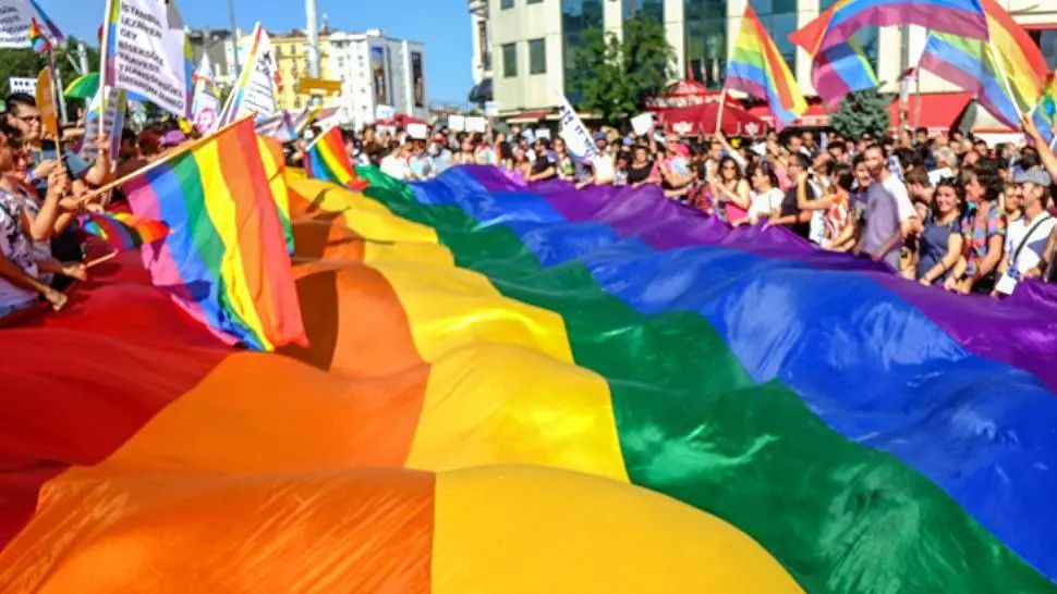 Se îngroașă gluma pentru Ungaria, din cauza scandalului LGBTQ. Comisia Europeană amenință cu procedura de infringement